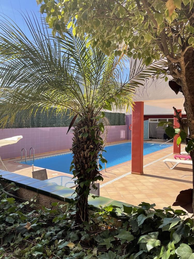 Aparthotel Residencial Vidalbir L'Alfàs del Pi Esterno foto